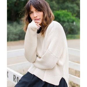 Tradlands Cottage Crewneck sweater
